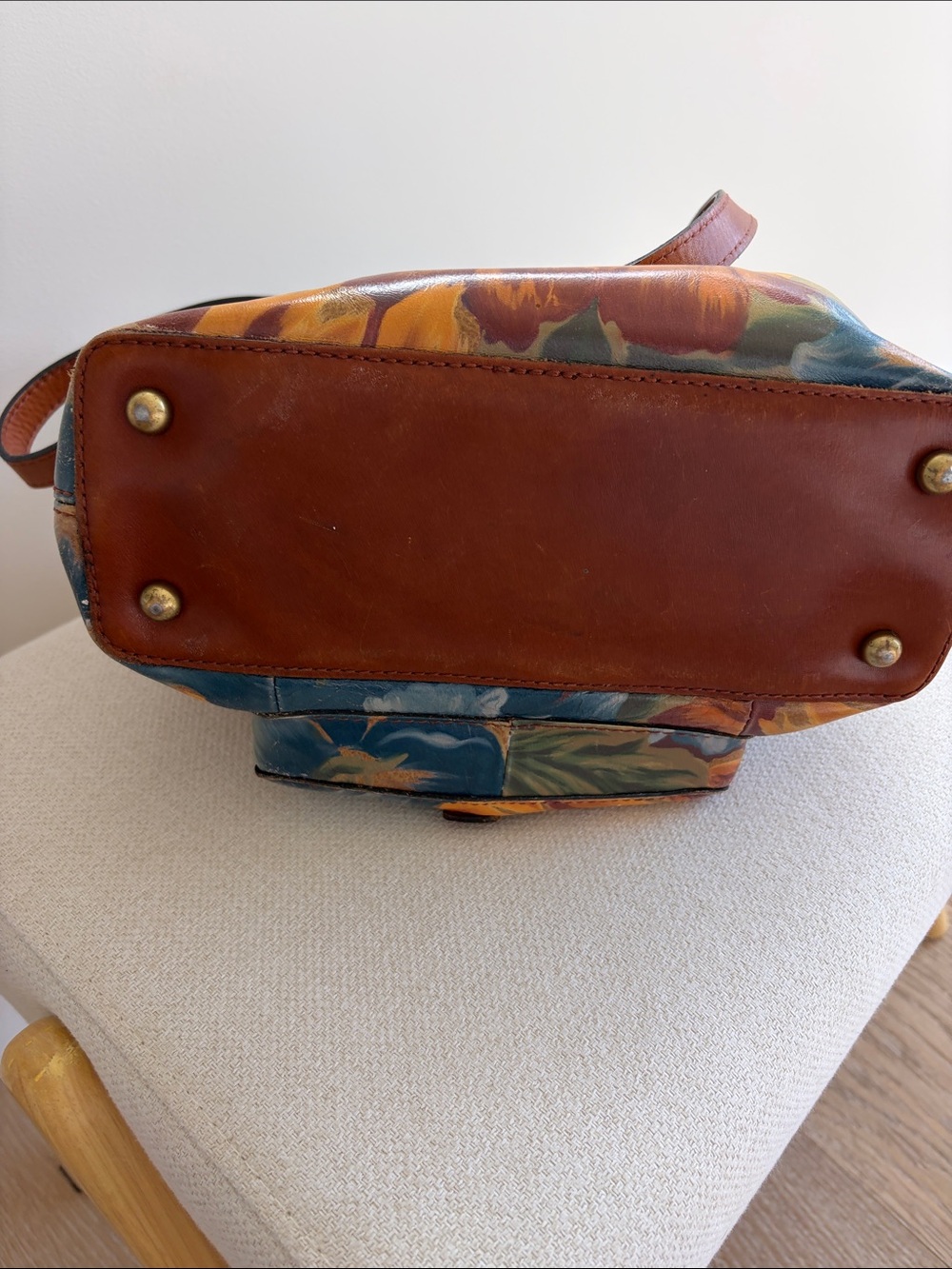 Patricia Nash Floral Canvas Shoulder Bag with Brown Leather Trim - Picture 3 of 7